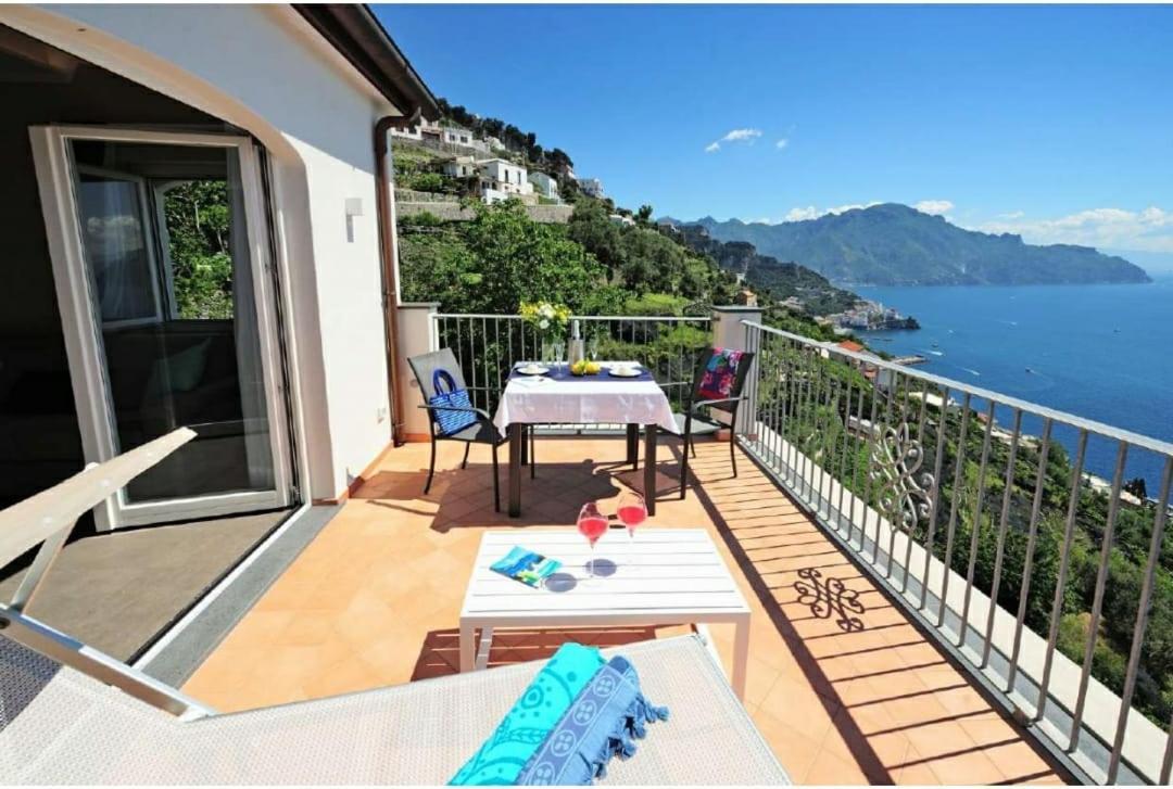Amalfi Blu Retreat Apartamento Exterior foto