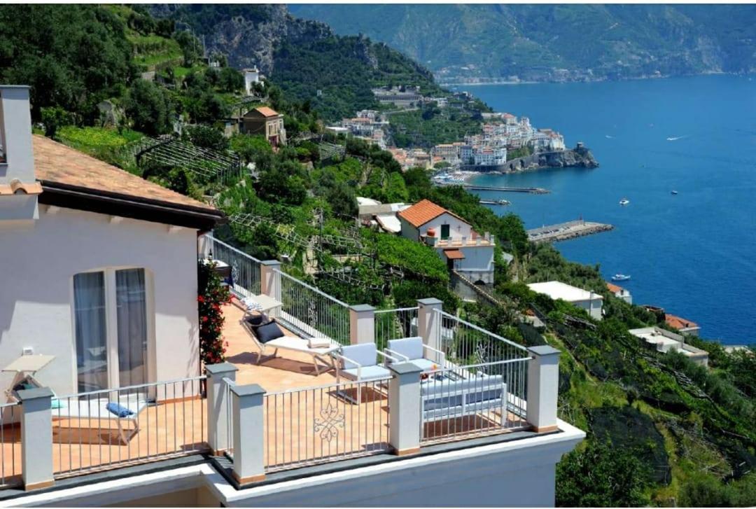 Amalfi Blu Retreat Apartamento Exterior foto